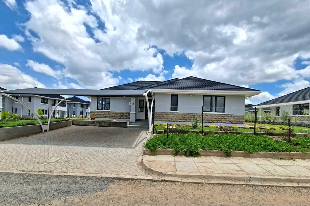 4BR All En-Suite Bungalow (The Plains)